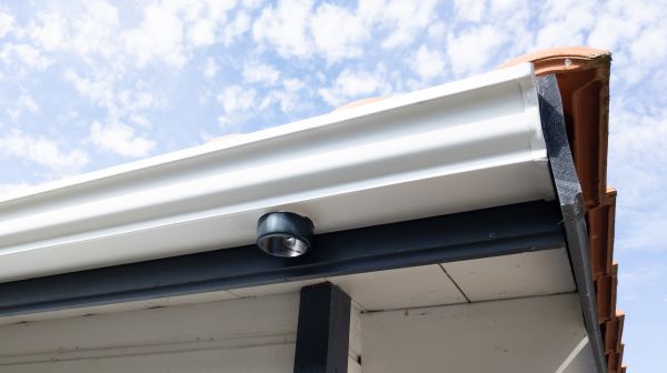 Cost of Seamless Gutters Installation in Humble