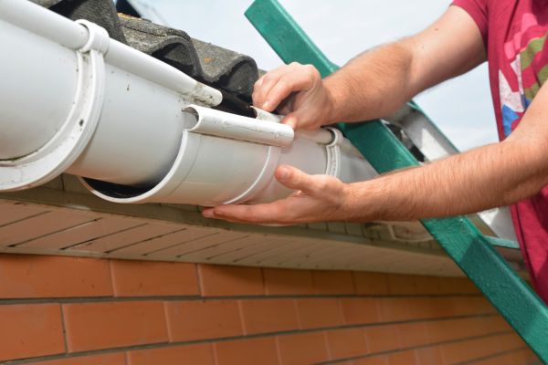Cost of Large Gutter Repair in Humble